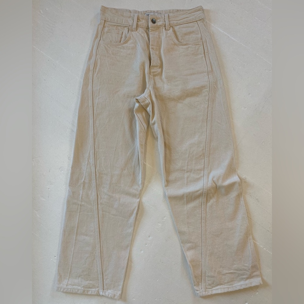 Zara Beige Ecru mid Rise Pants size US 6